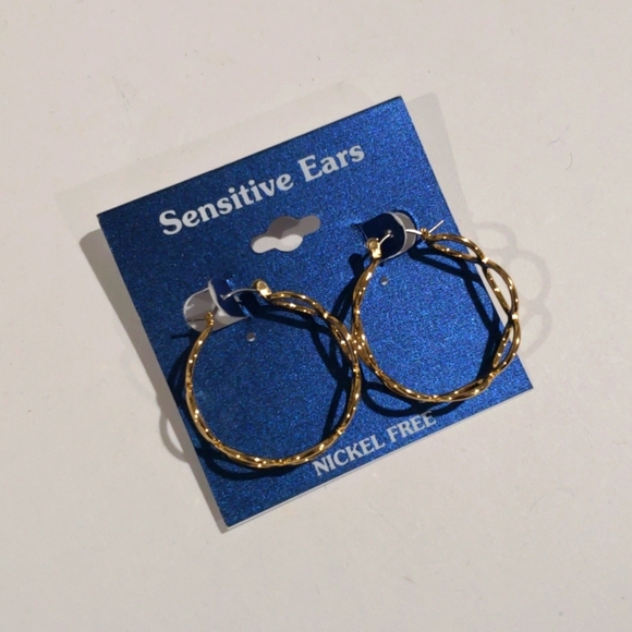 Elegant Gold tone Twisted Design Hoop Earrings - Women's Fashion Jewelry - Picture 3 of 7